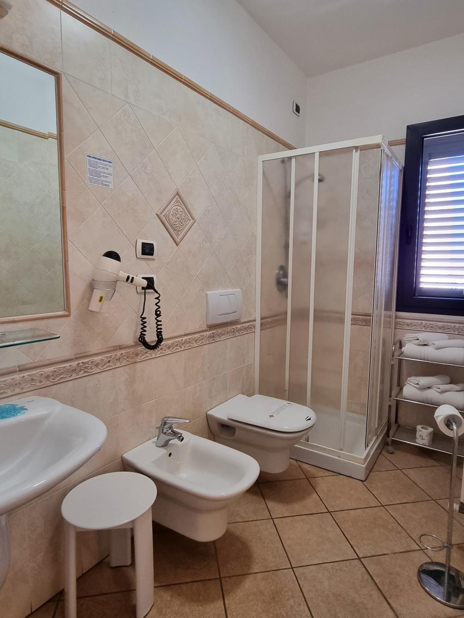Hotel Delle Isole La Maddalena  Eksteriør billede