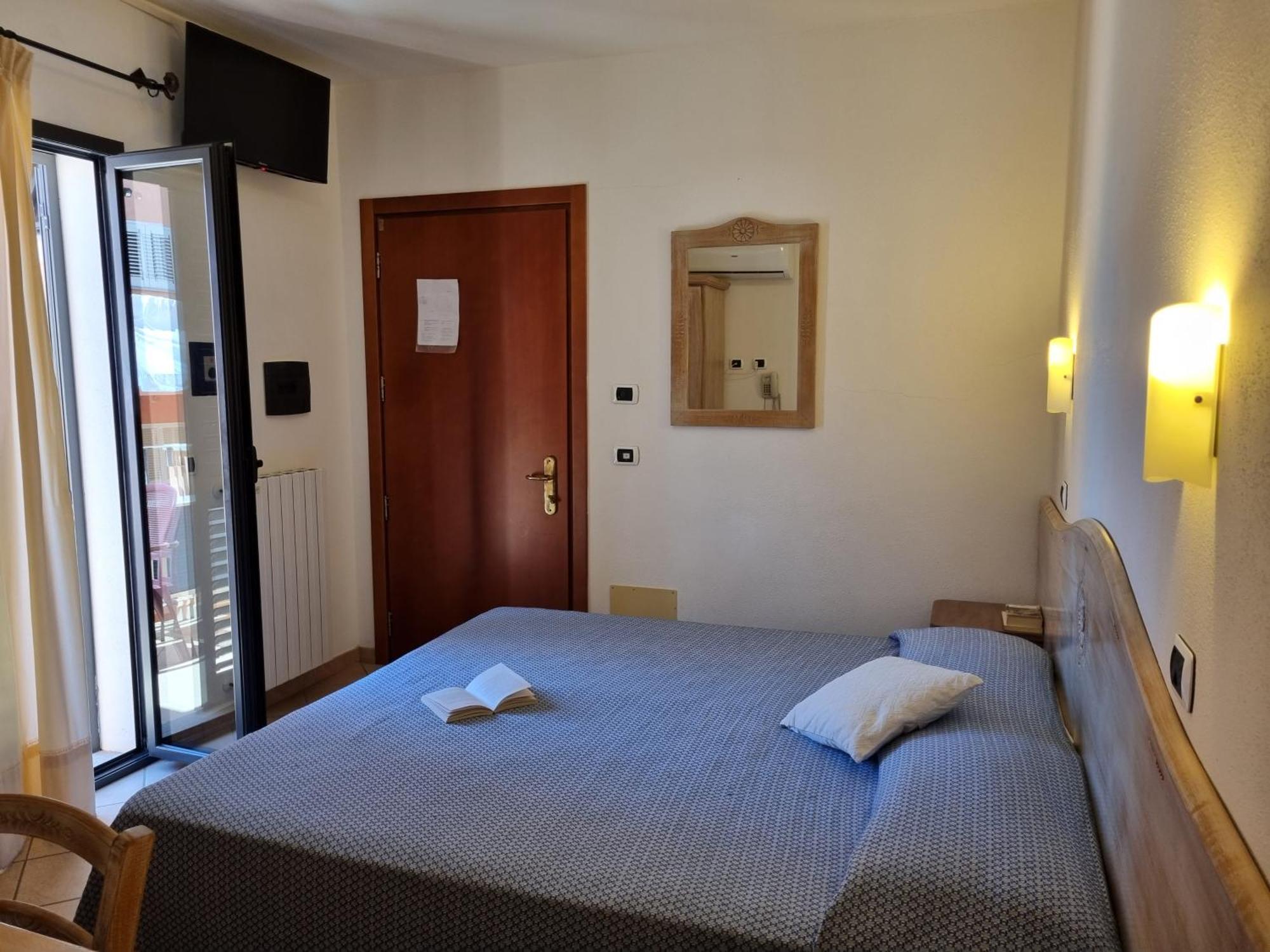 Hotel Delle Isole La Maddalena  Eksteriør billede