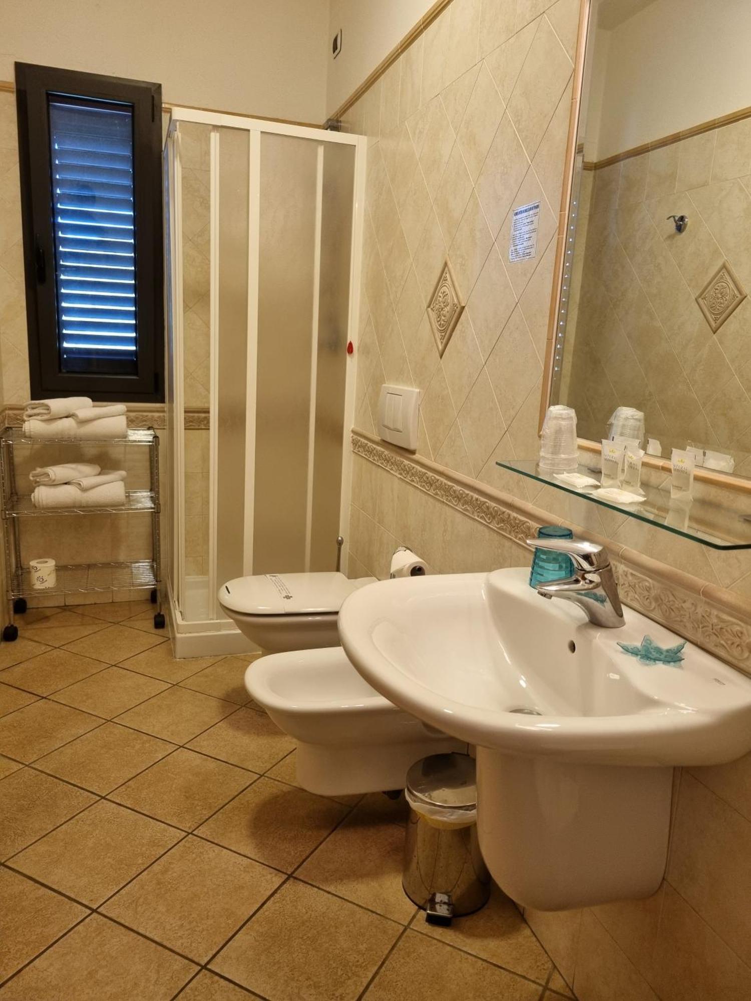 Hotel Delle Isole La Maddalena  Eksteriør billede
